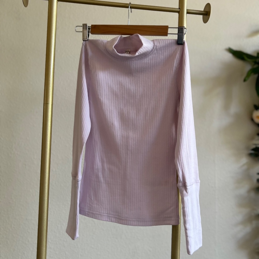 Free People Lilac Ribbed Turtleneck Layering Top XS (stretchy soft basic layer)